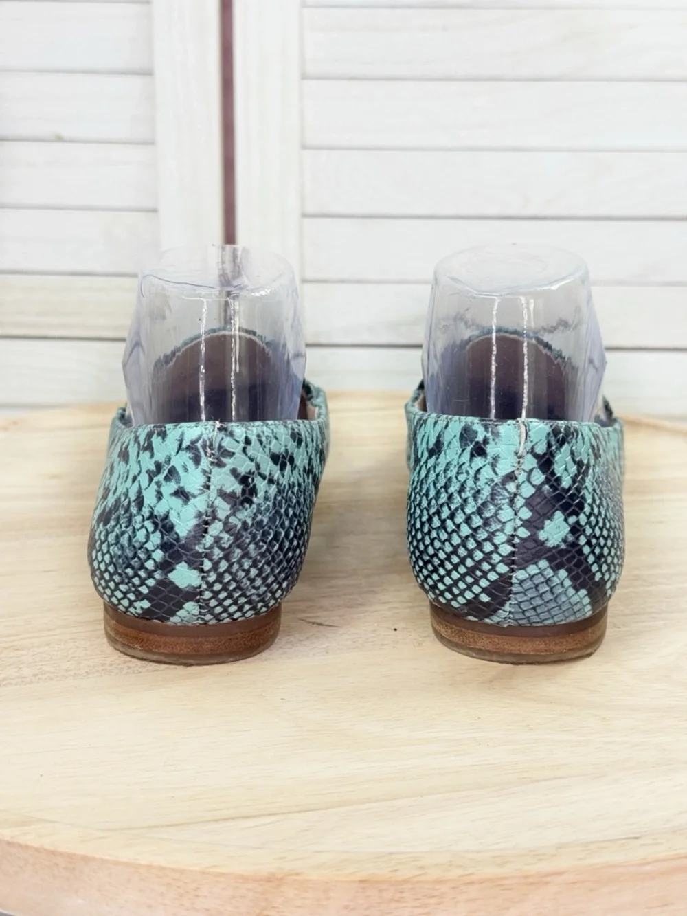 Gianni Bini Turquoise Teal Snakeskin Loafers‎ Flats Leather Size 8